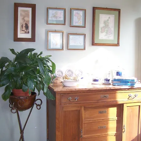 Torre Lara Bed and breakfast 3*