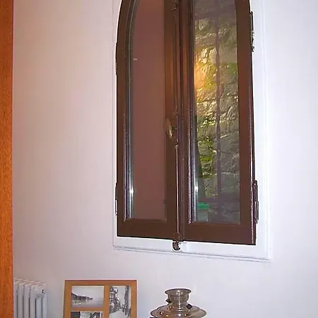 Torre Lara Bed and breakfast Belgirate