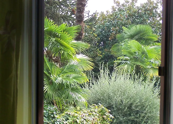 Bed and breakfast Torre Lara 3*